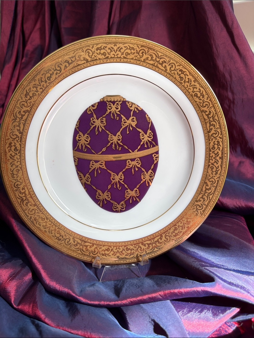 Decorative Purple and Gold Porcelain Faberge Egg Accent Plate